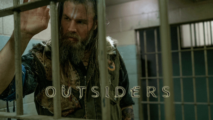 Review Outsiders Shadowside