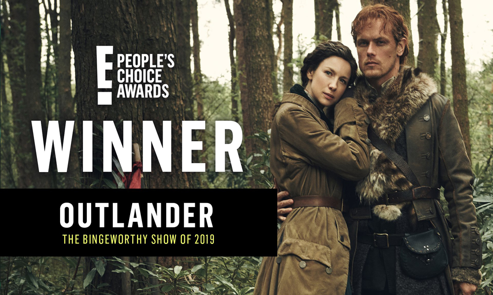 Outlander Wins--PCAs--Sam Heughan--Richard Rankin--1000x600