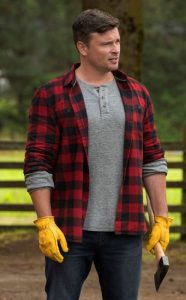 Tom Welling returns to Smallville