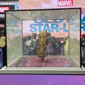$25m Infinity Gauntlet on display at SDCC 2022